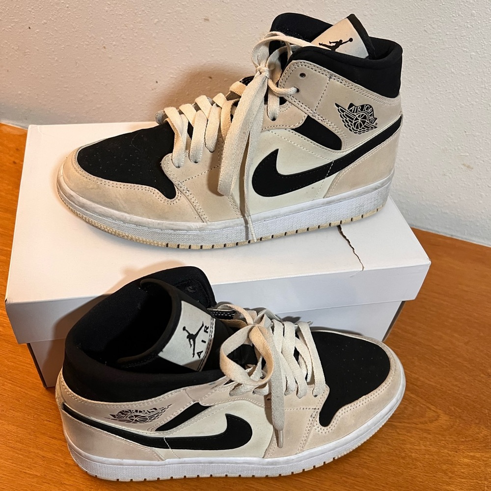 Air Jordan 1 Mid